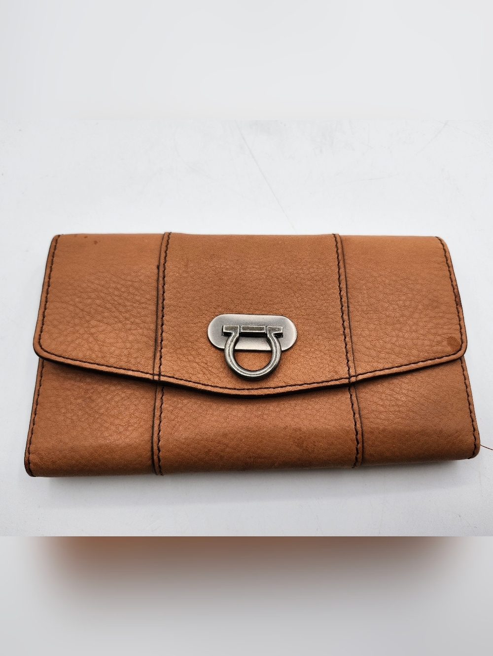 Source Unknown Tan Leather Clutch Wallet with Silver Hardware